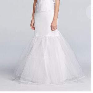 David’s Bridal A-Line Silhouette Slip